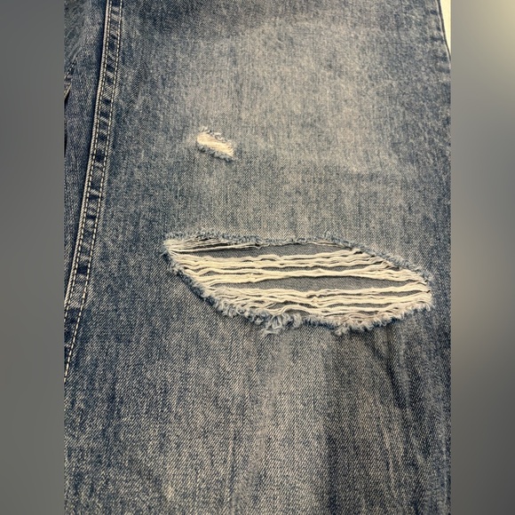 Rewash Blue Relaxed Distressed Jeans, 9/29, NWT - Picture 4 of 7